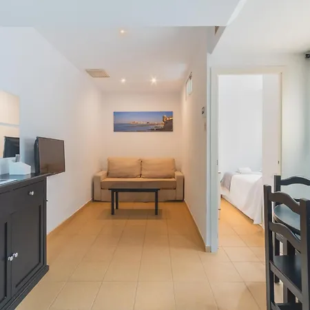 Apartamento Centrico Con Piscina, Temporada